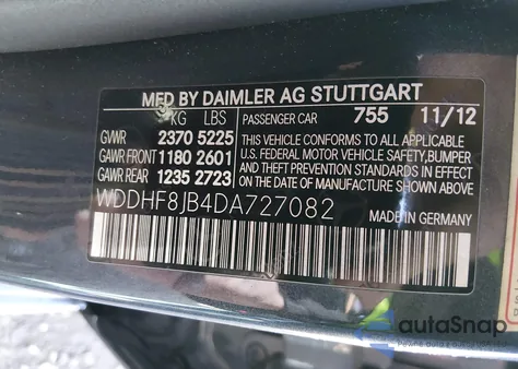 2013 Mercedes-Benz E 350 4Matic z USA, uszkodzony, nr VIN WDDHF8JB4DA727082